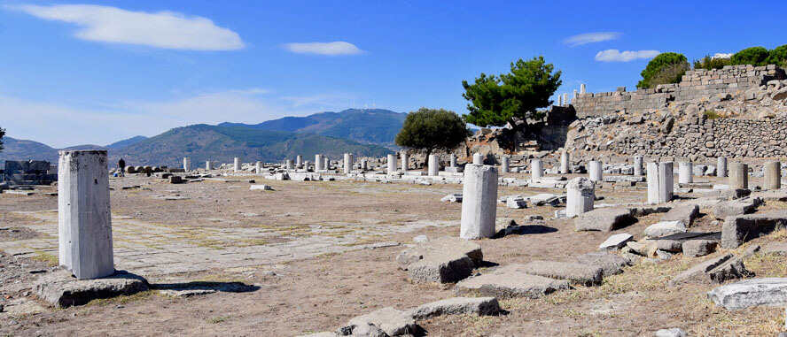 Temple of Athena. Pergamon – Visiting Turkey’s Roman Stronghold.