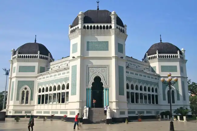 The Grand Mosque | Location: Medan,  Indonesia