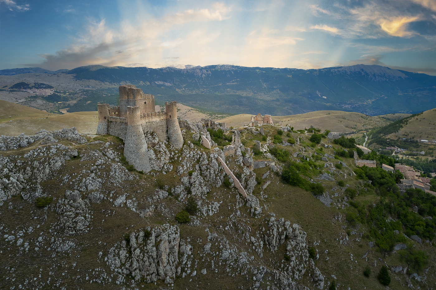 Rocca Calascio Hike | Location: LAquila,  Italy