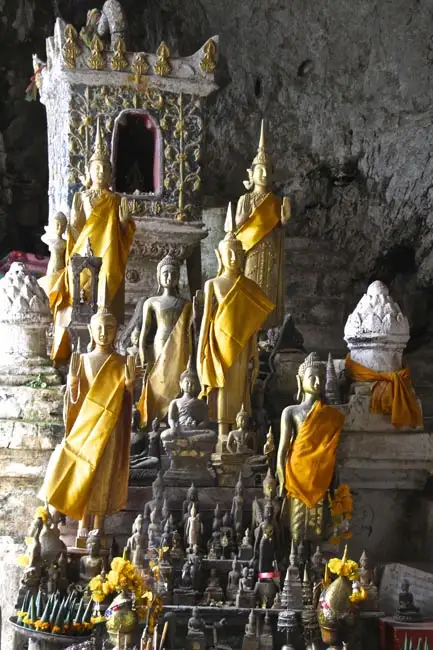 Budhhist Shrine | Location: Laos