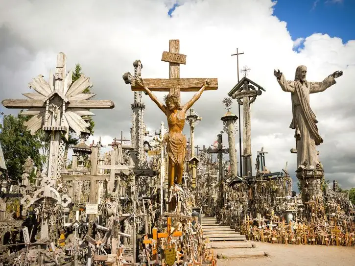 Siauliai, Hill of Crosses | Location: Lithuania