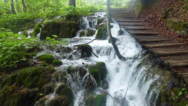 Hiking the Adriatic | Location: Plitvice,  Croatia